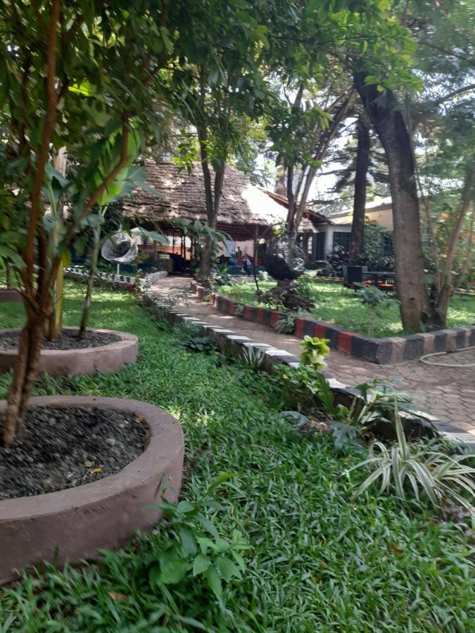 Ibrahim Garden Hostel Arusha Ngoại thất bức ảnh